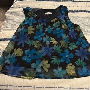 Pretty summer dressy top